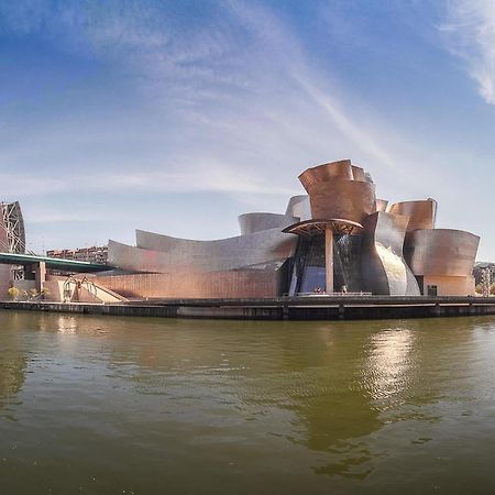 Vivienda Turistica De Prestancia Junto A La Ria De Nervion Bilbao Zimmer foto