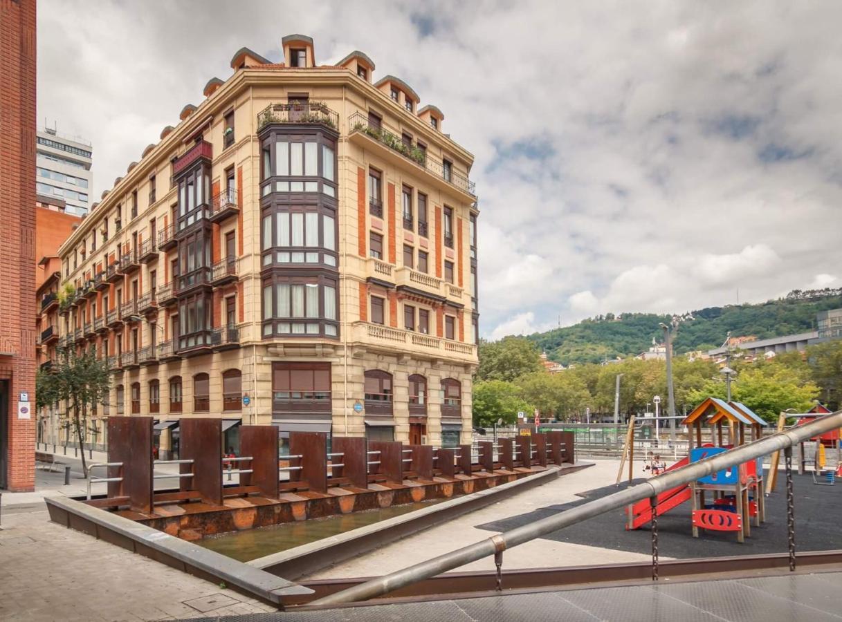 Vivienda Turistica De Prestancia Junto A La Ria De Nervion Bilbao Exterior foto